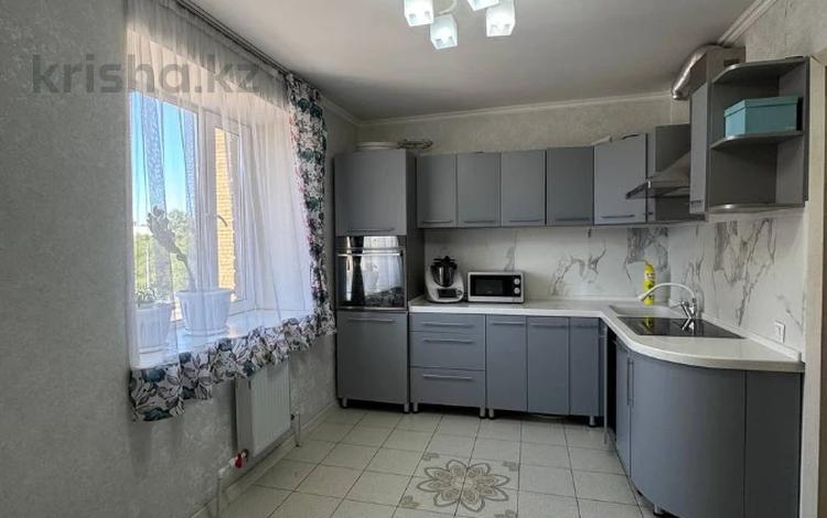 3-бөлмелі пәтер · 93.3 м² · 3/5 қабат, Майқұдық, Бирюзовая 41, бағасы: 26 млн ₸ в Караганде, Алихана Бокейханова р-н — фото 4