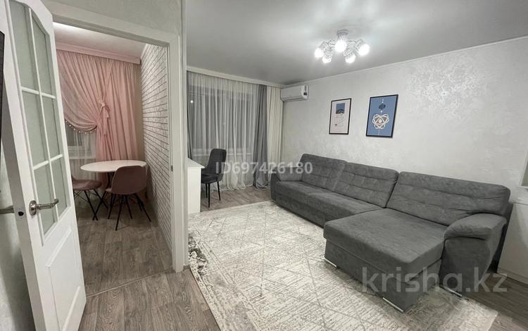 1-комнатная квартира, 32.5 м², 3/5 этаж помесячно, АкадемикаСатпаева 47 за 150 000 〒 в Павлодаре — фото 2