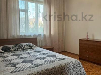 2-комнатная квартира, 54 м², 4/5 этаж, мкр Тастак-3, Тургута Озала — Толе би за 35.5 млн 〒 в Алматы, Алмалинский р-н