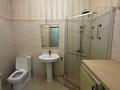 3-комнатная квартира · 130 м², Кабанбай батыра 51 за 600 000 ₸ в Алматы, Медеуский р-н — фото 8