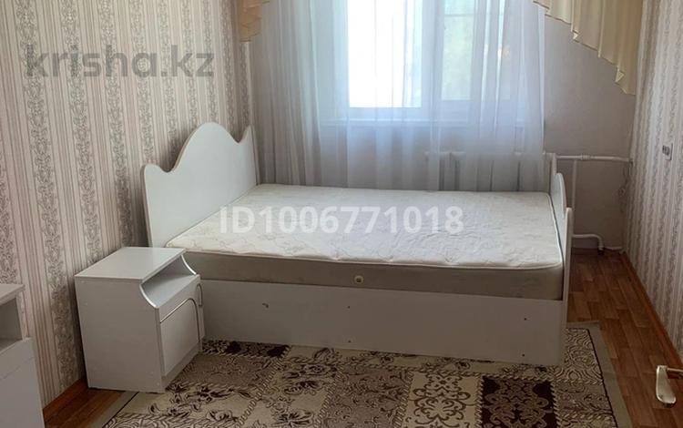 4-бөлмелі пәтер · 63 м² · 5/5 қабат, Жунисова 180, бағасы: 15.5 млн ₸ в Уральске — фото 2