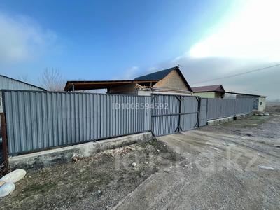 Отдельный дом · 3 комнаты · 80 м² · 10 сот., Аямбек Бакир 9 за 11 млн ₸ в Нура