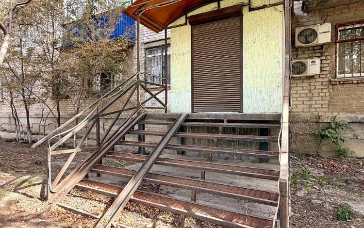 3-бөлмелі пәтер · 54.5 м² · 1/5 қабат, Махмбета 114, бағасы: 17 млн ₸ в Атырау — фото 2