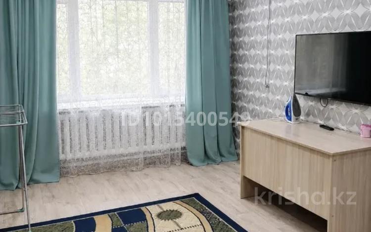 2-комнатная квартира · 48 м² · 1/5 этаж, Курмангазы 158 — Абая-курмангазы за 150 000 ₸ в Уральске, мкр Школьник — фото 2