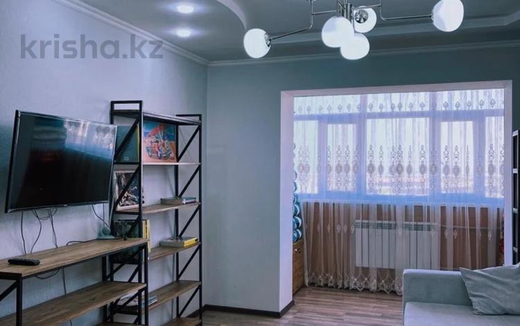 3-бөлмелі пәтер · 70 м² · 7/9 қабат, 12-шағынаудан, улица Уалиханова 227а — улица Сайрамская, бағасы: 28.5 млн ₸ в Шымкенте, Енбекшинский р-н — фото 2