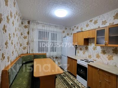 2-комнатная квартира · 52 м² · 8/10 этаж, Би- Боранбая 45Б за 180 000 ₸ в Семее
