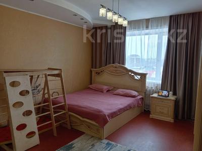 3-комнатная квартира · 73.7 м² · 6/9 этаж, мкр Михайловка , Аманжолова — с/м Аян, Школьник, д/с Таншолпан за 41 млн ₸ в Караганде, Казыбек би р-н