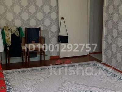 1-бөлмелі пәтер · 35 м² · 4/5 қабат, Алатау 29 үй, бағасы: 9.5 млн ₸ в Таразе