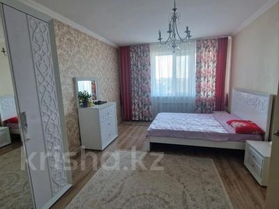 3-комнатная квартира · 80 м² · 15/17 этаж, Тауелсиздик 34/1 — Момышулы за 36 млн 〒 в Астане, Алматы р-н