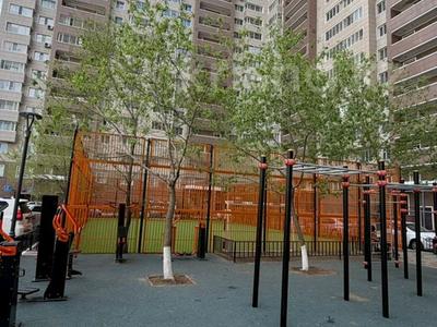 3-комнатная квартира · 80 м² · 15/17 этаж, Тауелсиздик 34/1 — Момышулы за 35 млн ₸ в Астане, Алматы р-н