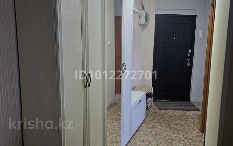 2-бөлмелі пәтер · 56 м² · 9/9 қабат, 9 микрорайон 1и, бағасы: 14 млн ₸ в Темиртау — фото 2