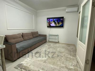 2-бөлмелі пәтер · 42.6 м² · 8/10 қабат, мкр Аксай-5, мкр Аксай, Б. Момышулы 25, бағасы: 30.5 млн ₸ в Алматы, Ауэзовский р-н