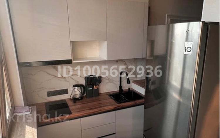 1-бөлмелі пәтер · 45 м² · 10/16 қабат, 17-ш/а. 32/1, бағасы: 20 000 ₸ в Актау, 17-й мкр — фото 2