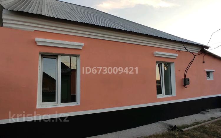 Жеке үй · 4 бөлме · 80 м² · 8 сот., Урицкого — Рядом с третьим микрорайоном, бағасы: 22.4 млн ₸ в Риддере — фото 36