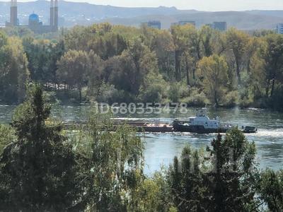 4-бөлмелі пәтер · 105 м² · 8/9 қабат, Набережная им.Славского 20, бағасы: 67.5 млн ₸ в Усть-Каменогорске, Ульбинский