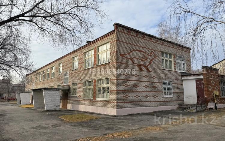 Свободное назначение, офисы, магазины и бутики, склады · 1387.7 м² за 150 млн ₸ в Рудном — фото 2