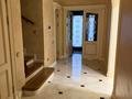 5-бөлмелі пәтер · 210 м² · 1/2 қабат, мкр Горный Гигант, Жамакаева 256а, бағасы: 1.7 млн ₸ в Алматы, Медеуский р-н — фото 15