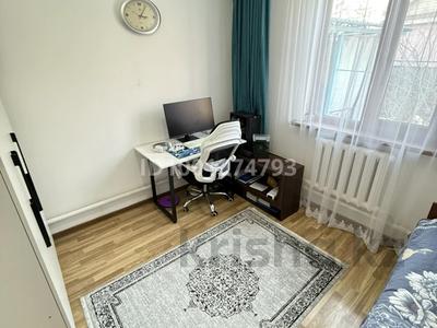 Отдельный дом · 4 комнаты · 100 м² · 3 сот., мкр Тау Самал, Байканурская 26 26 — Байканурская 26 за 60 млн ₸ в Алматы, Медеуский р-н