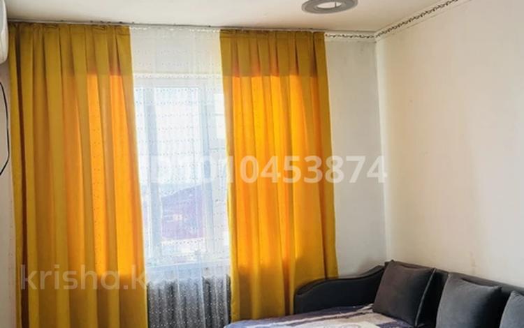 1-комнатная квартира · 33.5 м² · 5/5 этаж, Акиык 11 — Военный часть за 7 млн 〒 в Арыси — фото 2