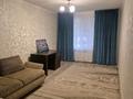 2-комнатная квартира · 55 м² · 1/5 этаж, мкр Мамыр-2 13 за 300 000 ₸ в Алматы, Ауэзовский р-н