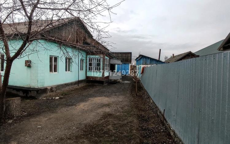 Отдельный дом · 3 комнаты · 50 м² · 7 сот., Момышулы 33 за 7 млн ₸ в Ушарале — фото 3
