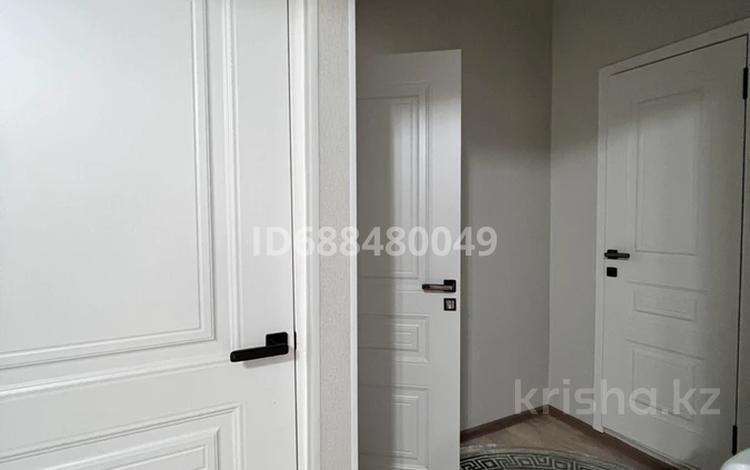 3-комнатная квартира · 64 м² · 5/5 этаж, 10 мкр — 10 мкр 16 дом за 21 млн ₸ в Таразе — фото 2