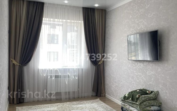 2-комнатная квартира · 57 м² · 6/7 этаж, 20-й мкр 16-17 за 23 млн 〒 в Актау — фото 2