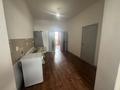 3-бөлмелі пәтер · 100 м² · 1/1 қабат, Мустафа Шокай 130, бағасы: 140 000 ₸ в  — фото 4