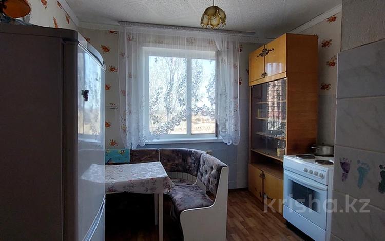 1-комнатная квартира, 34 м², 4/10 этаж, назарбаева 297