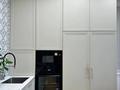 3-бөлмелі пәтер · 80 м² · 2/7 қабат, Керей и Жанибек хандар 46, бағасы: 95 млн ₸ в Астане, Есильский р-н — фото 2