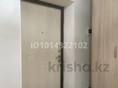 1-бөлмелі пәтер · 27.2 м² · 1/3 қабат, Үркер, Мкр уркер ул. Актамберды Жырау 49, бағасы: 13 млн ₸ в Астане, Нура р-н