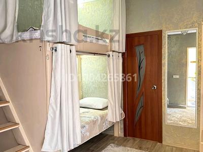 1 комната · 20 м² · 2 этаж, мкр Центральный, Махамбета Утемисова 70 за 150 000 〒 в Атырау