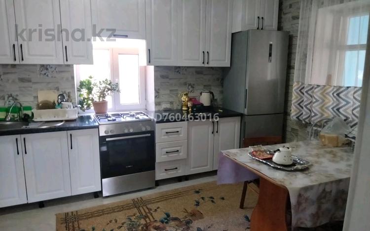 Отдельный дом · 3 комнаты · 60 м² · 10 сот., Терешкова 55 — Терешкова Шестакова за 15 млн ₸ в Карабулаке — фото 14