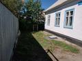 Отдельный дом · 3 комнаты · 60 м² · 10 сот., Терешкова 55 — Терешкова Шестакова за 15 млн ₸ в Карабулаке — фото 9
