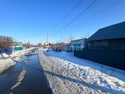 Отдельный дом · 3 комнаты · 100 м² · 10 сот., Авторотовский переулок 2 — Возле 1 школы за 10 млн ₸ в Аксае