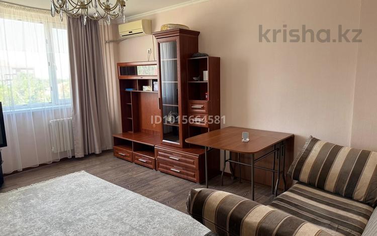2-бөлмелі пәтер · 78 м² · 3/5 қабат, Байтерек ш/а. 5, бағасы: 160 000 ₸ в Таразе, мкр Байтерек — фото 2