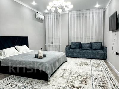 1-комнатная квартира · 52 м² · 3/12 этаж, Просп. Нурсултана Назарбаева 135 за 2 500 ₸ в Шымкенте, Каратауский р-н