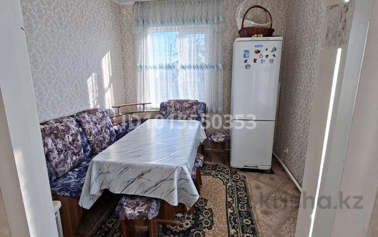 Часть дома · 3 комнаты · 94.6 м² · 8 сот., Бейбітшілік 6/2 за 18 млн ₸ в  — фото 2