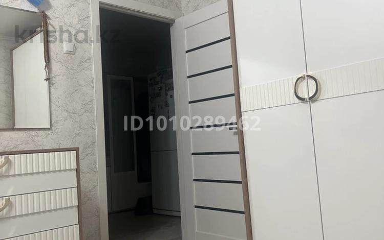 3 комнаты · 62 м² · 2/5 этаж, 1-й квартал — Мечети за 50 000 ₸ в Караганде, Алихана Бокейханова р-н — фото 2