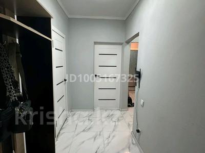 1-комнатная квартира · 42 м² · 2/5 этаж, мкр Айнабулак-2 81 за 28 млн 〒 в Алматы, Жетысуский р-н