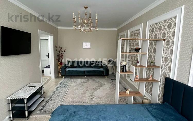 1-комнатная квартира · 38 м² · 4/17 этаж, Туран 44Б — Орынбор, Туран за 10 000 ₸ в Астане, Есильский р-н — фото 13