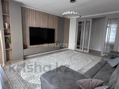 4-бөлмелі пәтер · 128 м², Туран 39, бағасы: 205 млн ₸ в Астане, Нура р-н