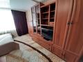 1-комнатная квартира, 32 м² по часам, Бухар Жырау 76 за 1 000 〒 в Караганде, Казыбек би р-н — фото 3