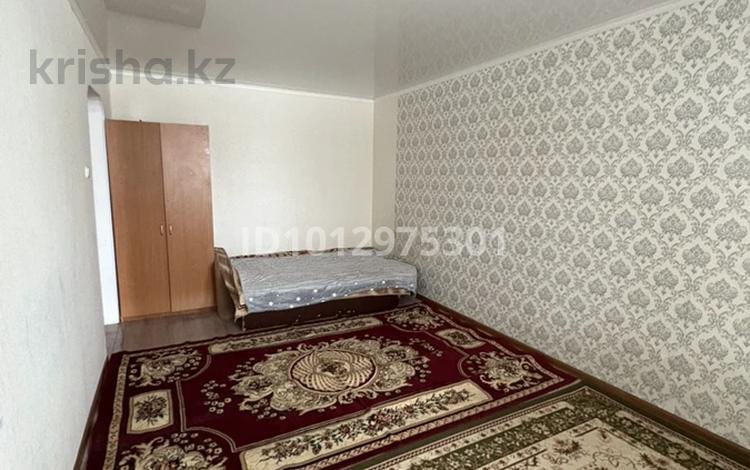 1-бөлмелі пәтер · 40 м² · 3/9 қабат, мкр Кунаева 50, бағасы: 120 000 ₸ в Уральске — фото 2