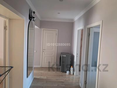 3-бөлмелі пәтер · 83 м² · 8/9 қабат, Васильковский 13, бағасы: 350 000 ₸ в Кокшетау