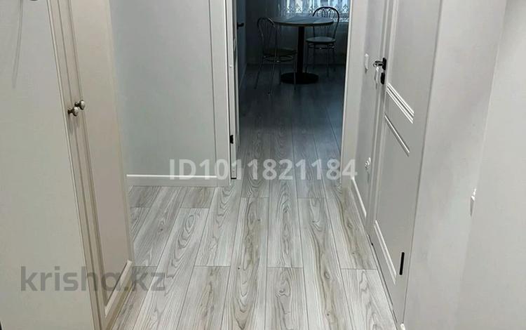 1-комнатная квартира · 40 м² · 11/12 этаж, мкр Комсомольский, ​Чингиз Айтматов 62/2 за 15 000 ₸ в Астане, Есильский р-н — фото 11
