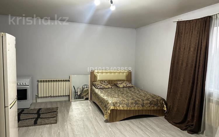 1-комнатная квартира · 50 м² · 3/3 этаж, Папанина 151 — Мектеб ,магазины за 135 000 ₸ в Алматы, Турксибский р-н — фото 2