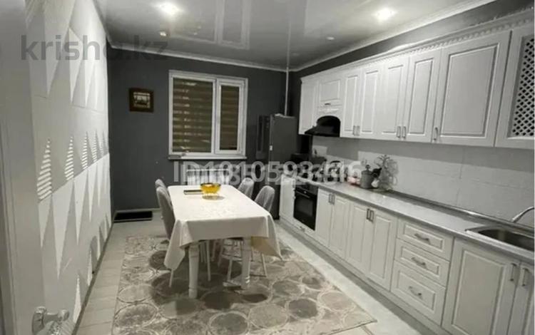 2-комнатная квартира · 65 м² · 10/11 этаж, 16-й мкр 44 за 22.5 млн ₸ в Актау — фото 2