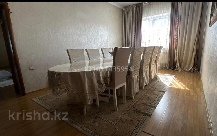 Отдельный дом · 5 комнат · 180 м² · 10 сот., мкр Акбулак за 150 млн ₸ в Алматы, Алатауский р-н — фото 2