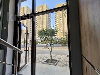 Свободное назначение, офисы, магазины и бутики, салоны красоты, медцентры и аптеки, образование, развлечения, конференц-залы, кабинеты и рабочие места, студии · 58 м² за 300 000 〒 в Актау, 13-й мкр